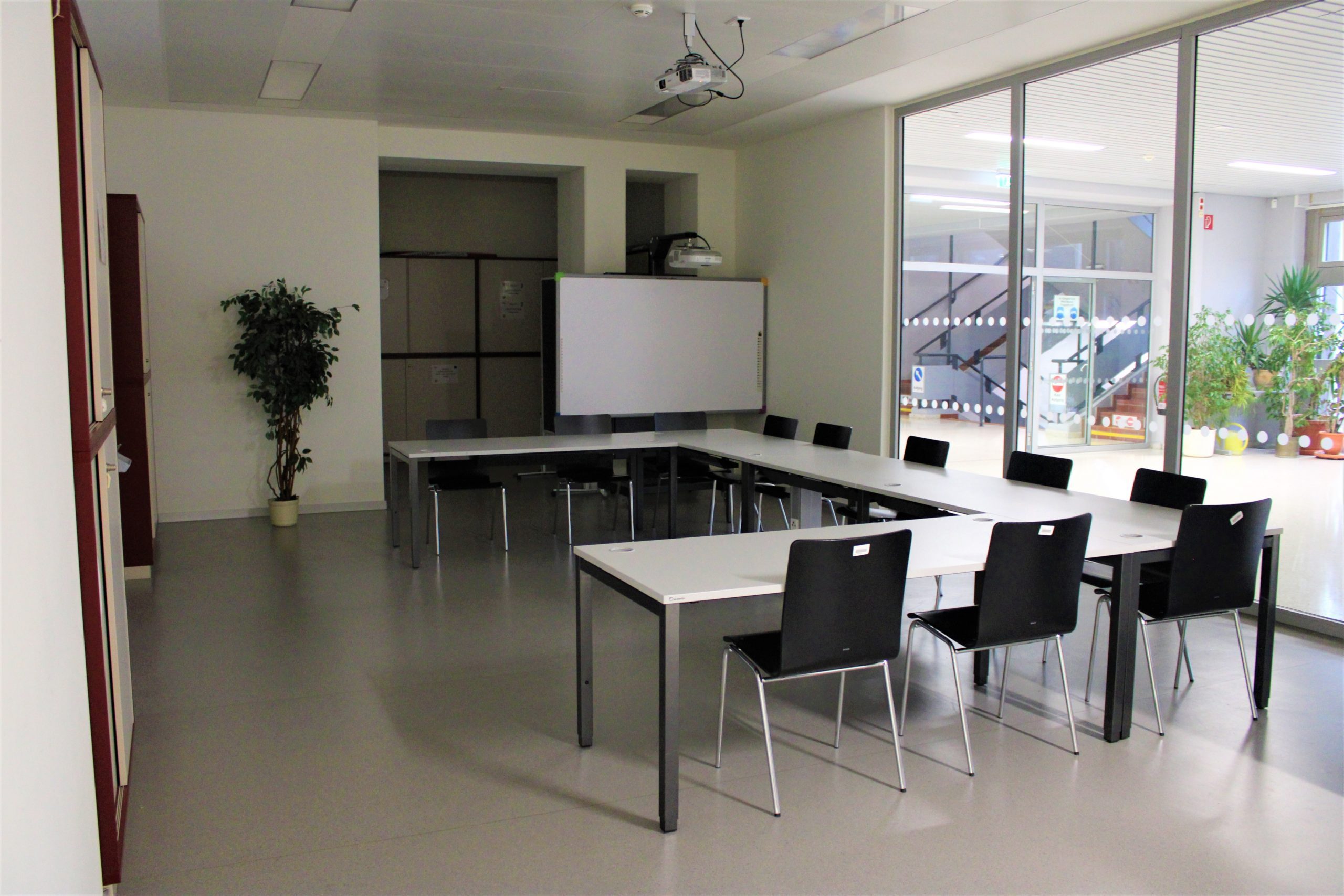 Wirtschaftliche Ausbildung mit Pflichtpraktikum - Bhak Wien 22